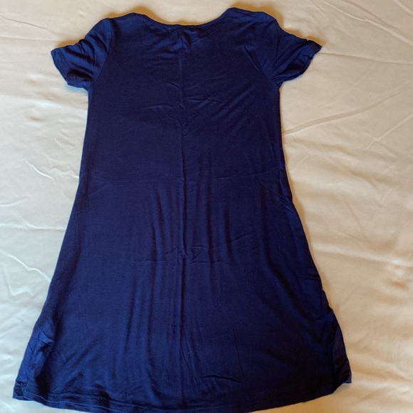 Size 3 bundle set. One Gap shirt a Copper Key dress and a CottonOn dress. - Picture 7 of 11